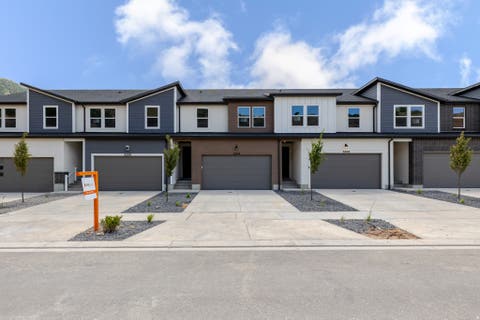 Townhouse For Sale - 5254 S Acacia Dr #803<br/> Mapleton, UT 84664