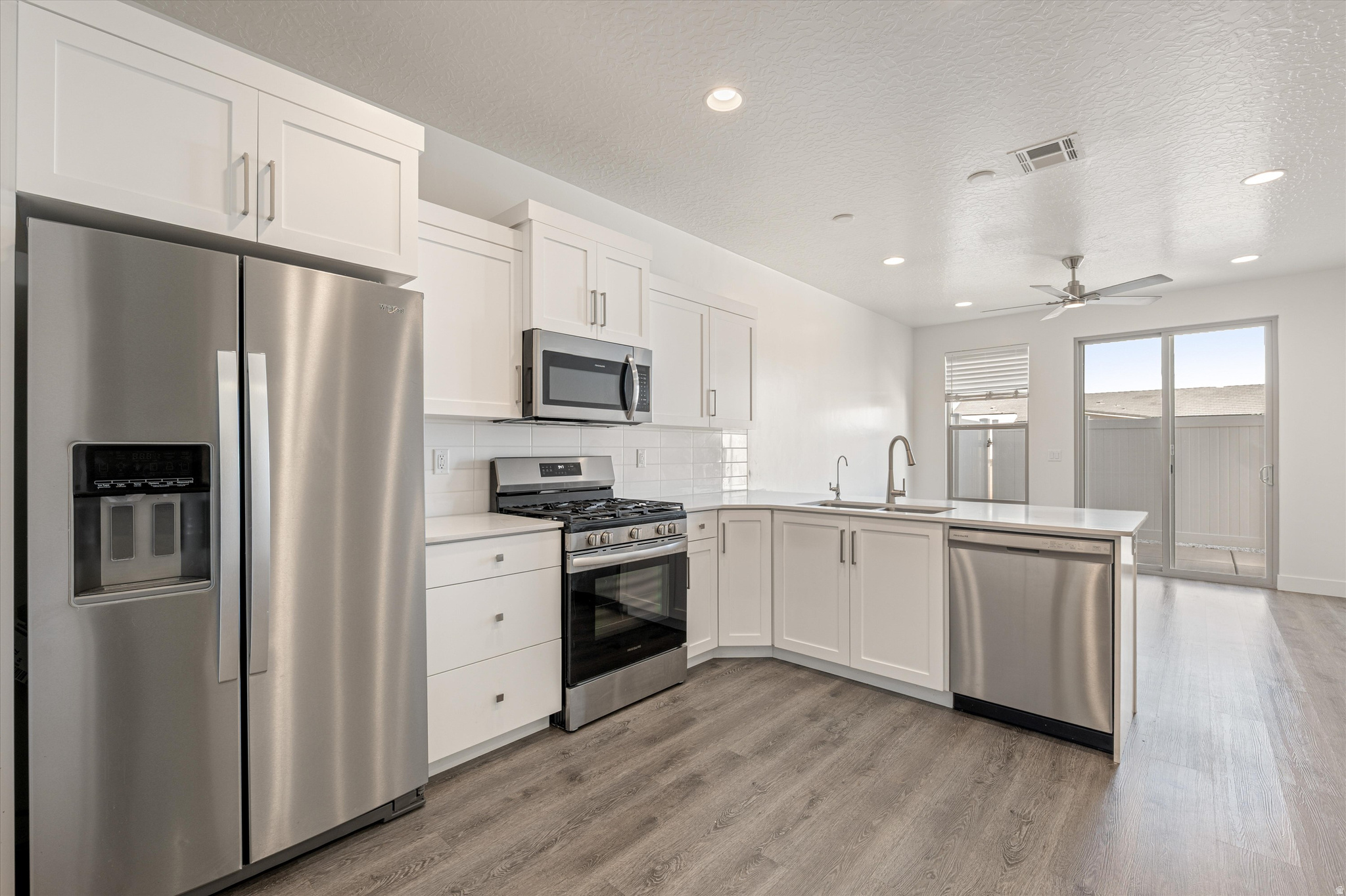 SOUTHERN VIEW PLANNED DEV 1 - Residential