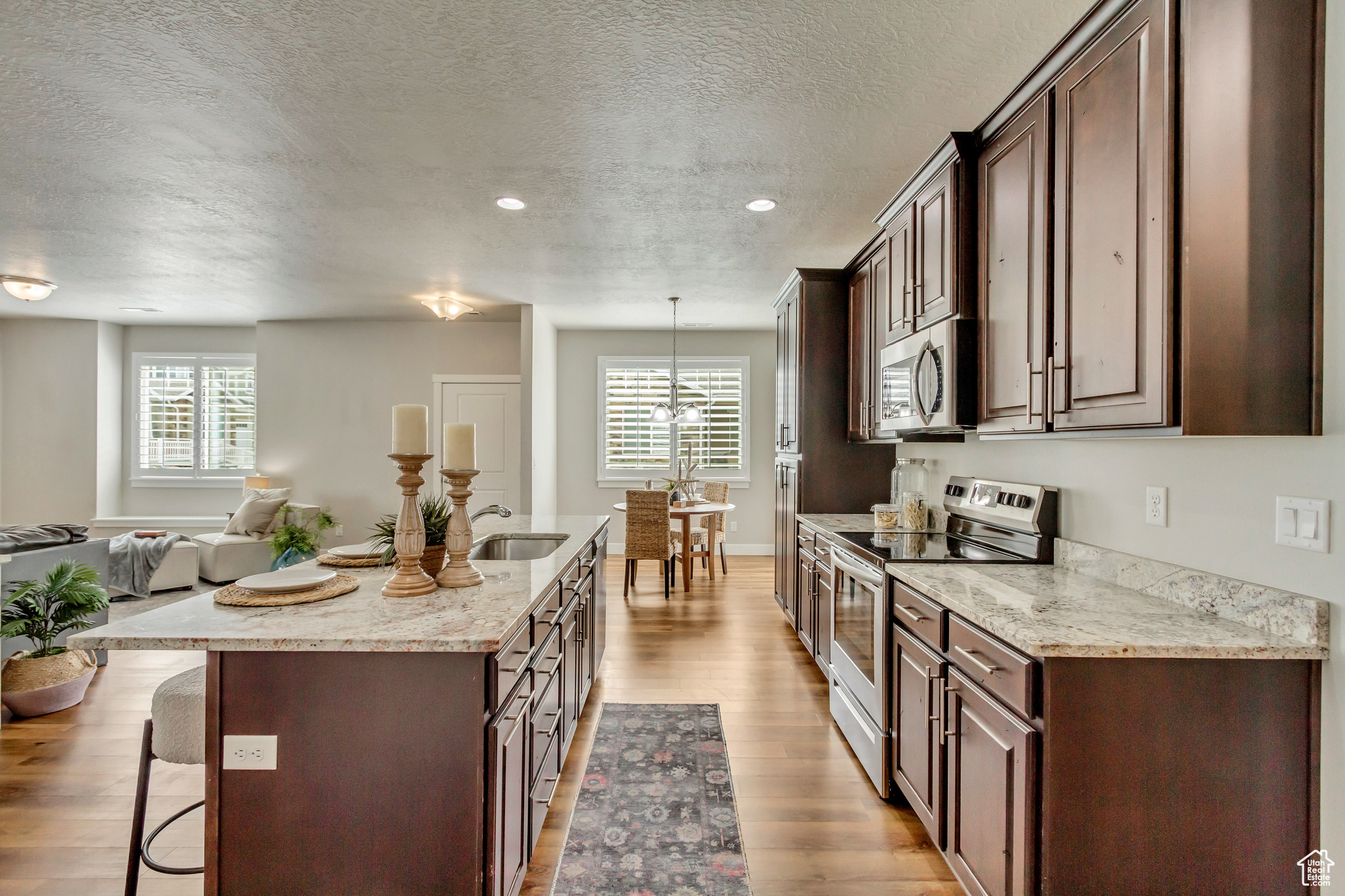 7046 W Adamo Dr, West Valley City, Utah image 11