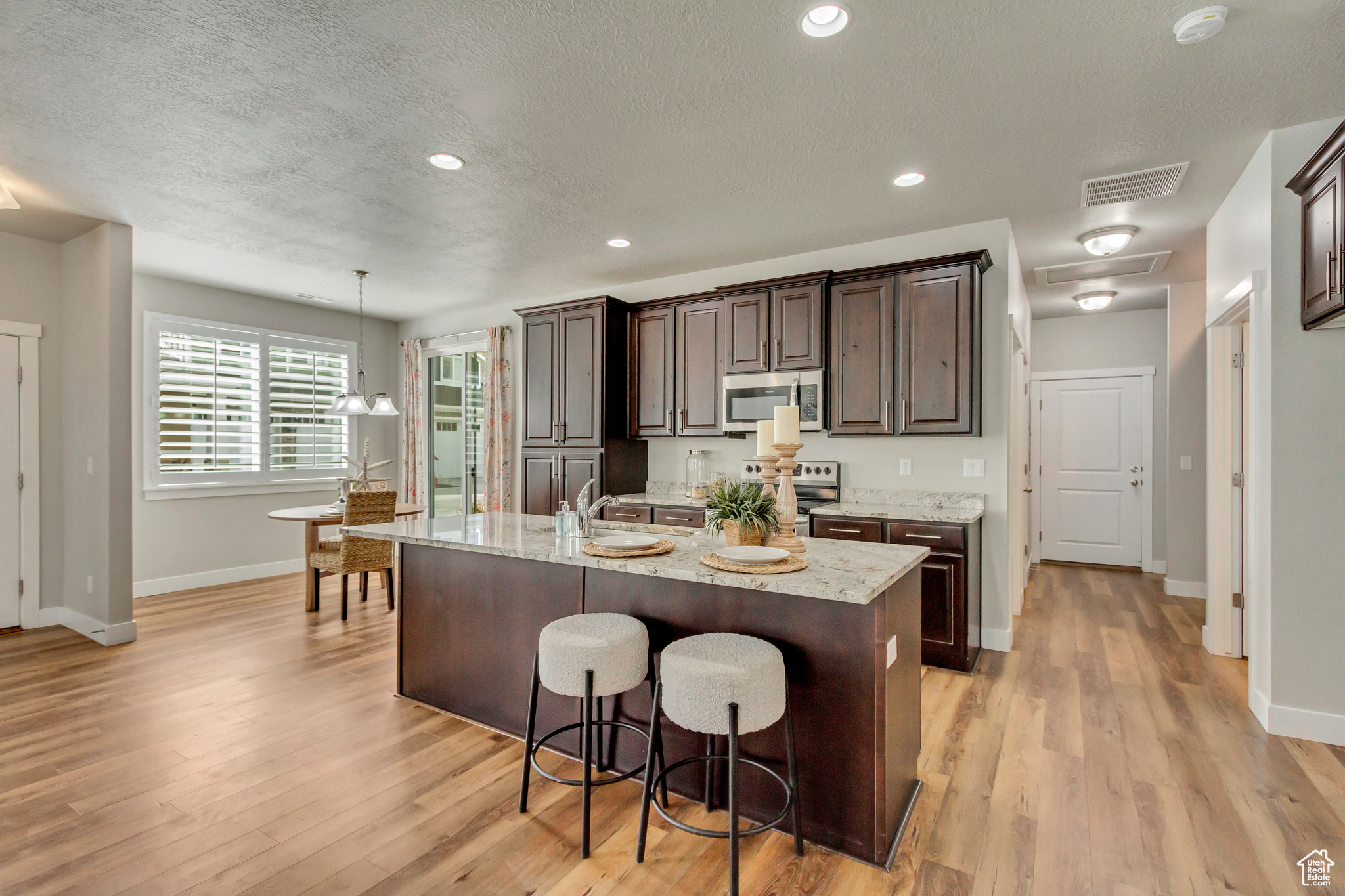 7046 W Adamo Dr, West Valley City, Utah image 9
