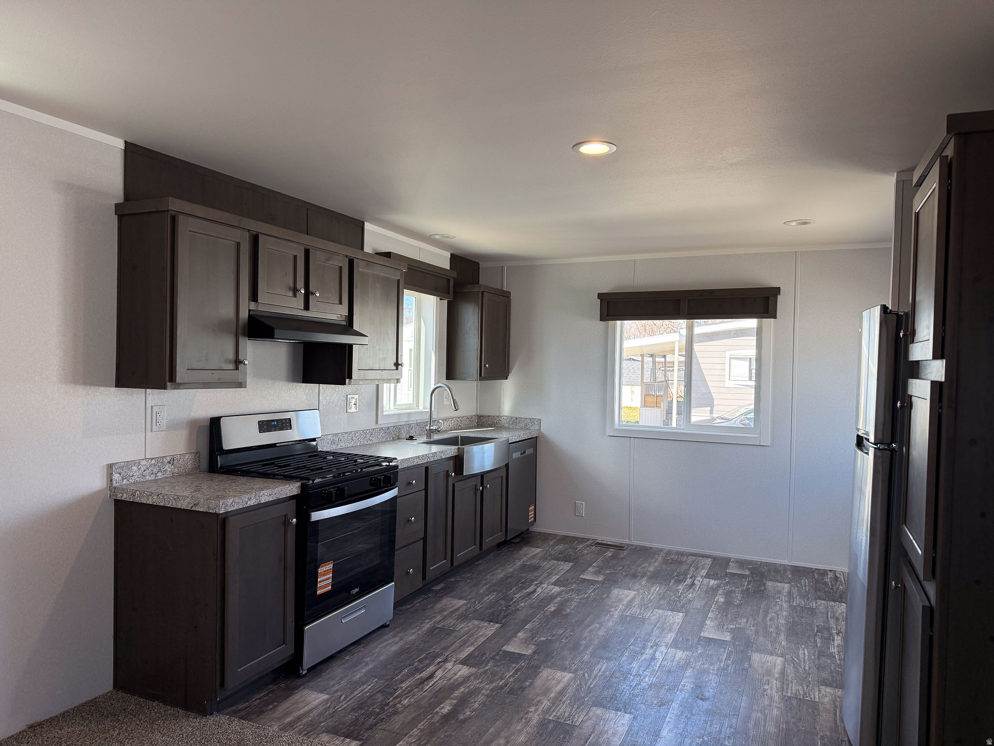 HIDDEN GLEN MOBILE ESTATES - Residential