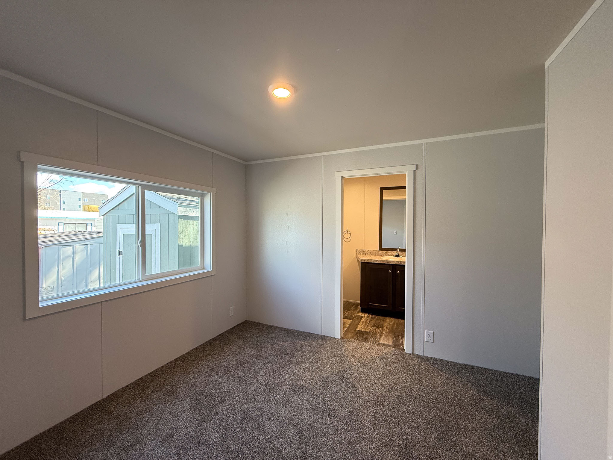 HIDDEN GLEN MOBILE ESTATES - Residential