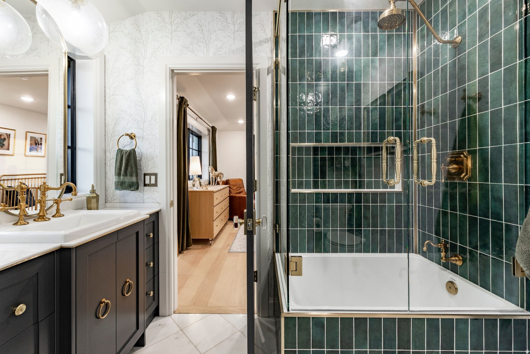 OAKCLIFF PARK - Residential