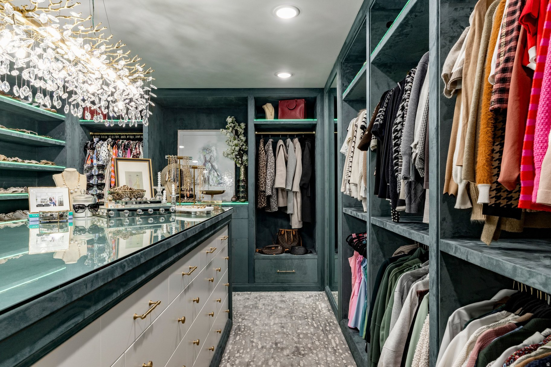 OAKCLIFF PARK - Residential