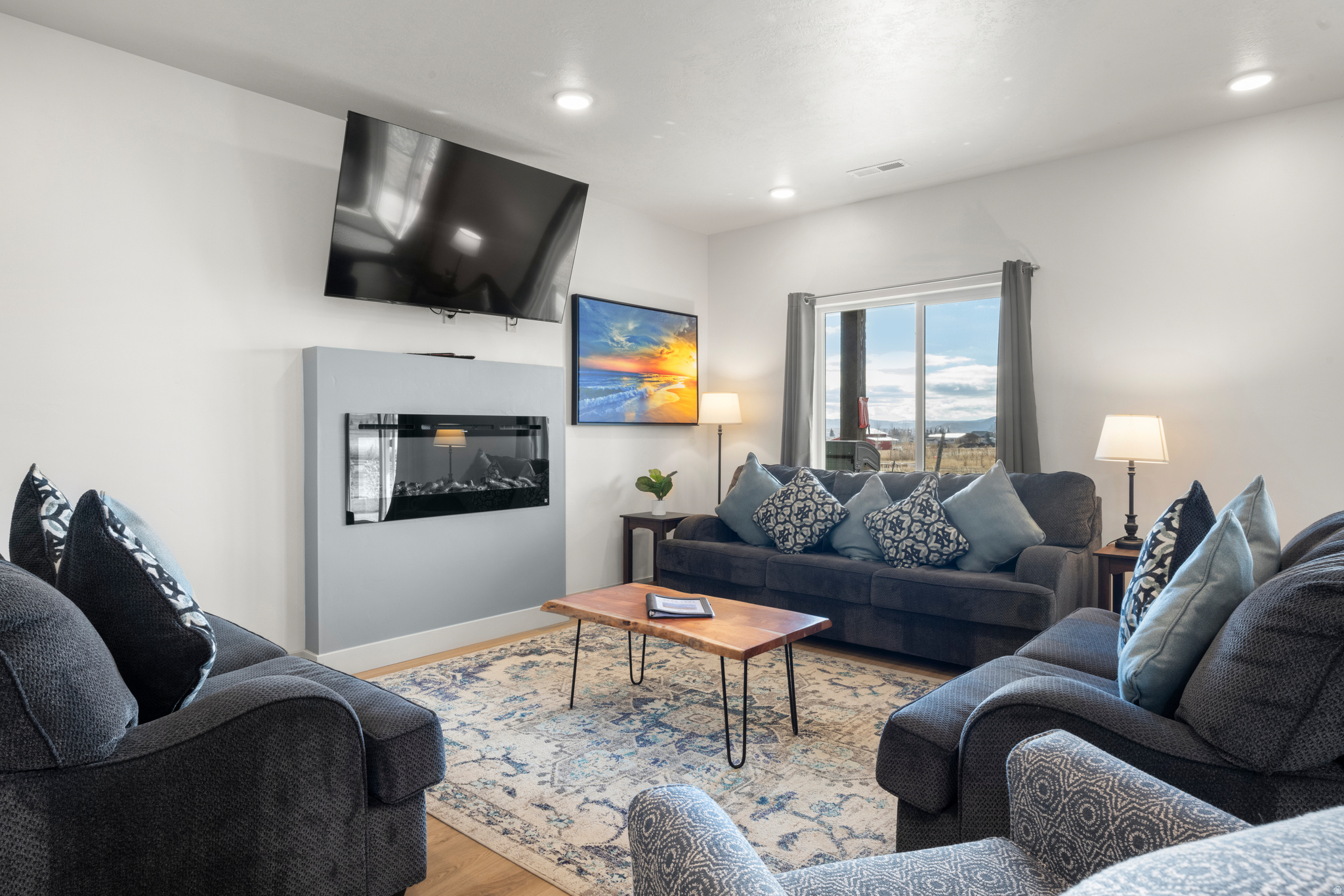 WATERDANCE - Residential