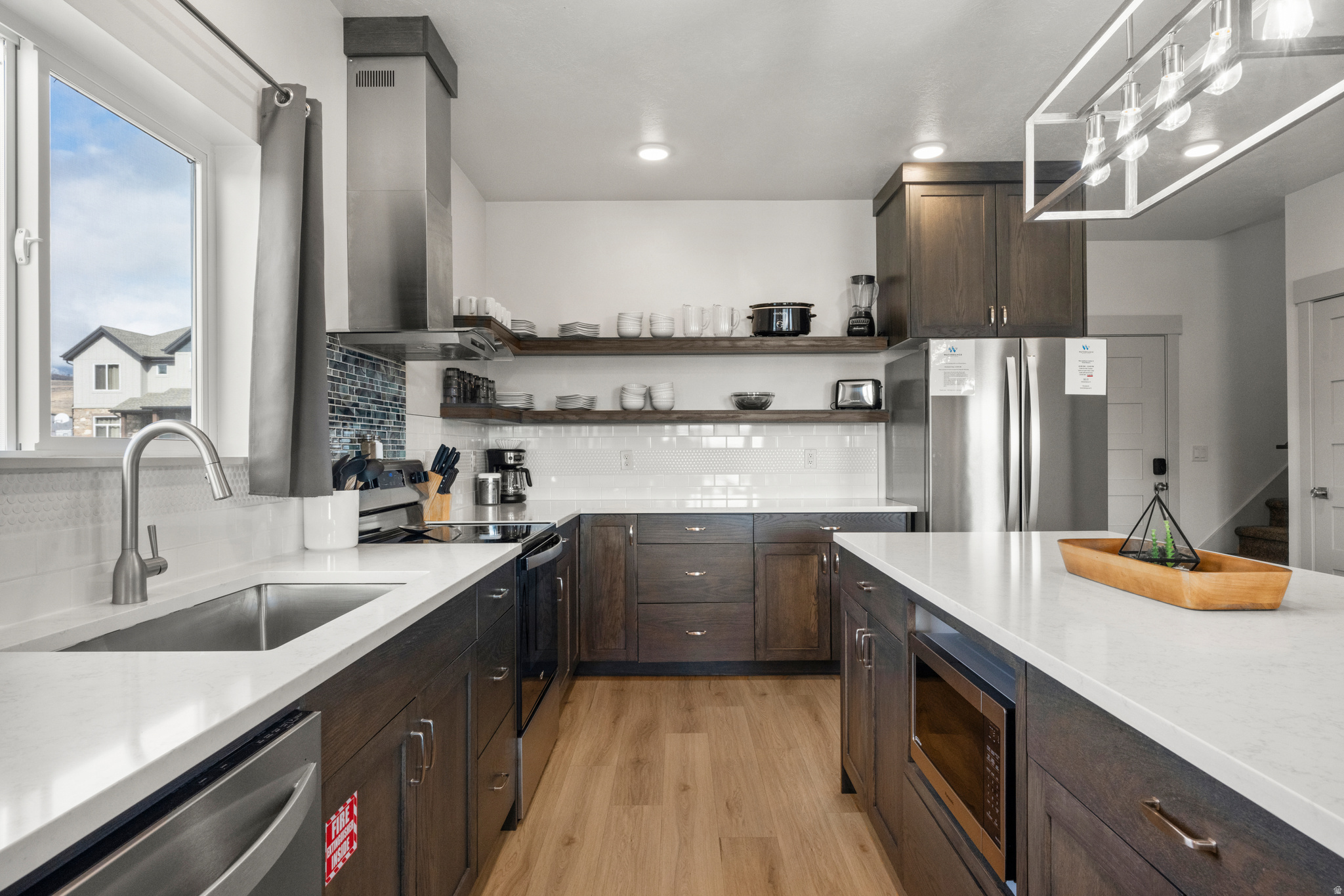 WATERDANCE - Residential