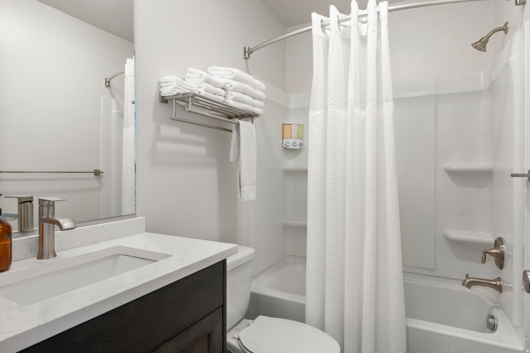 WATERDANCE - Residential