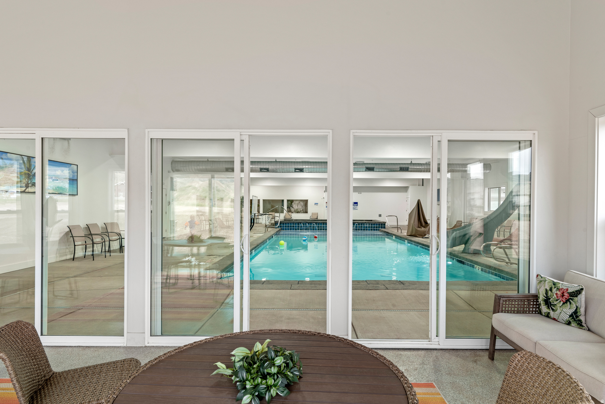 WATERDANCE - Residential