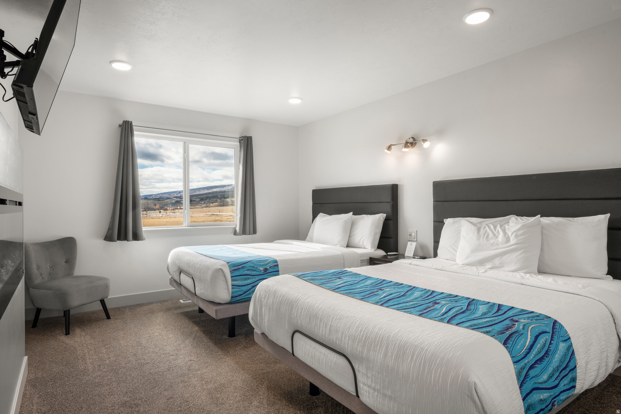 WATERDANCE - Residential