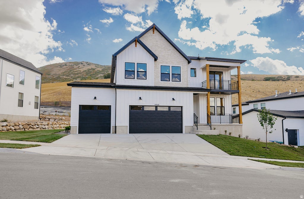 Photo of 5948 N CANYON RIM RD #617, Lehi, UT 84048 (MLS # 2186191)