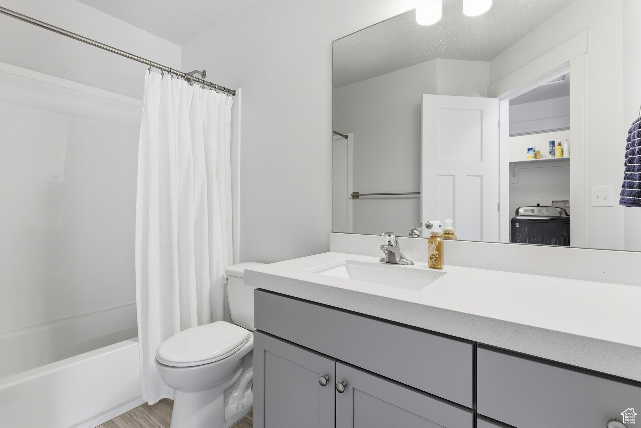 MUIRHOUSE - Residential