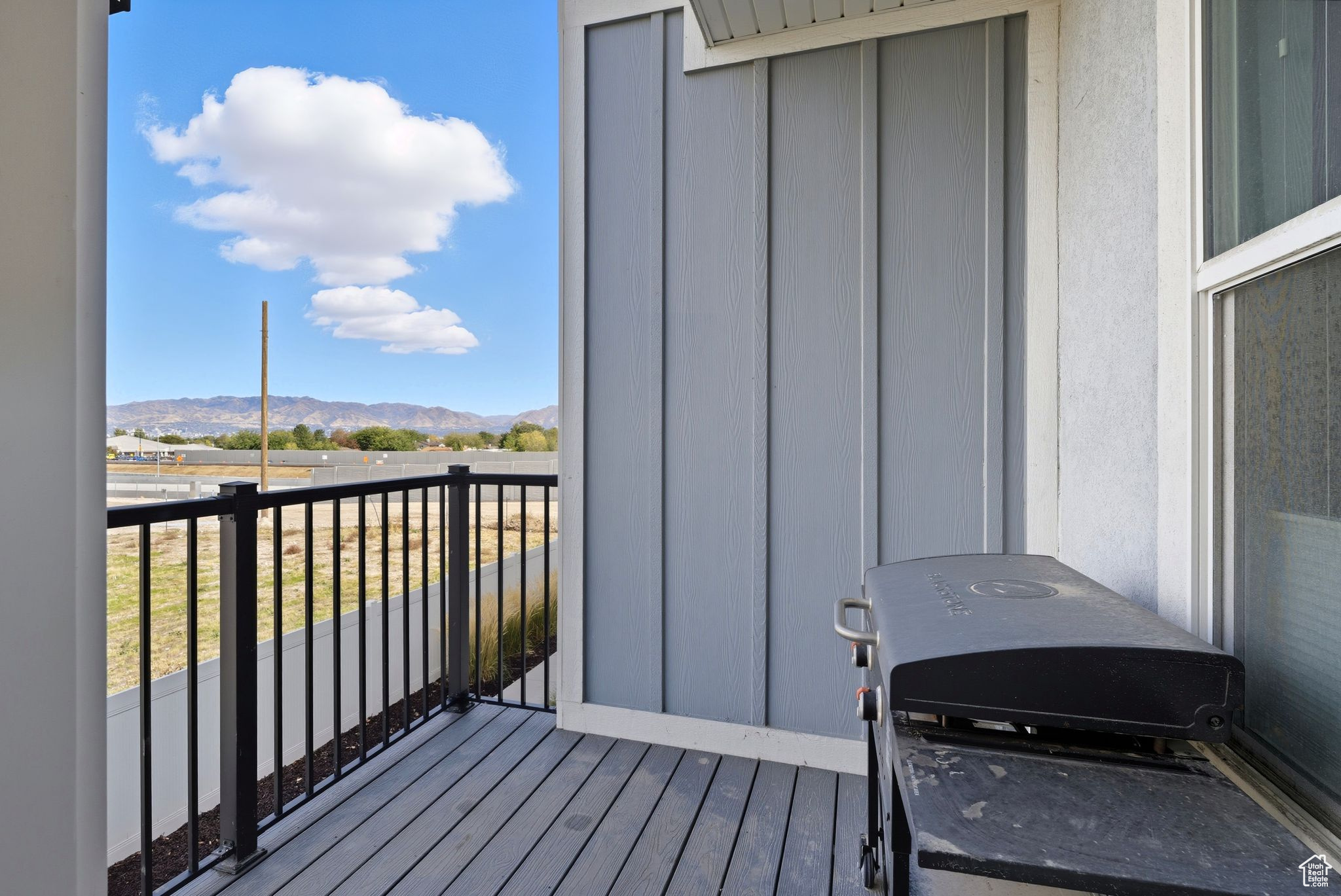 MUIRHOUSE - Residential