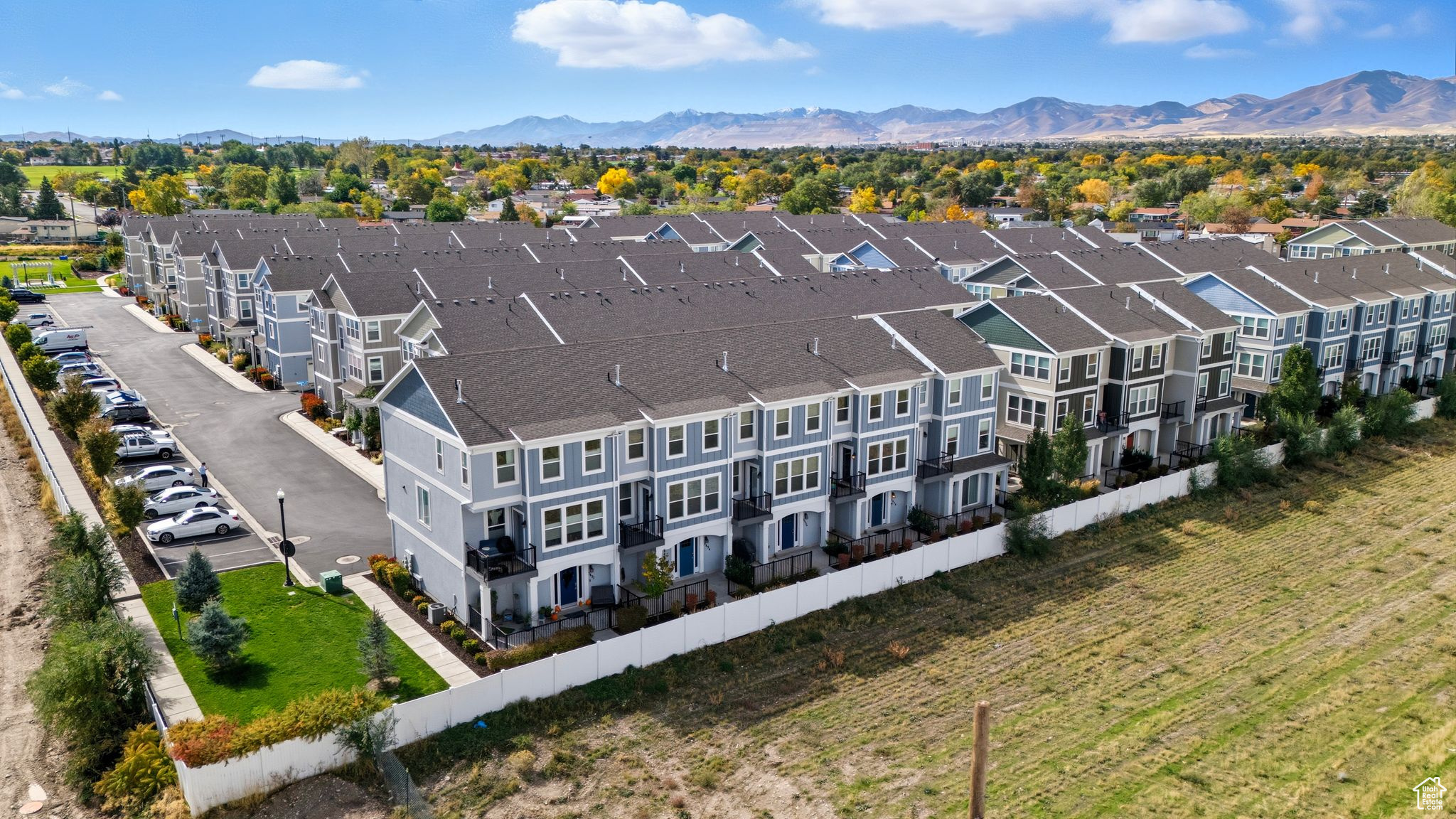 MUIRHOUSE - Residential