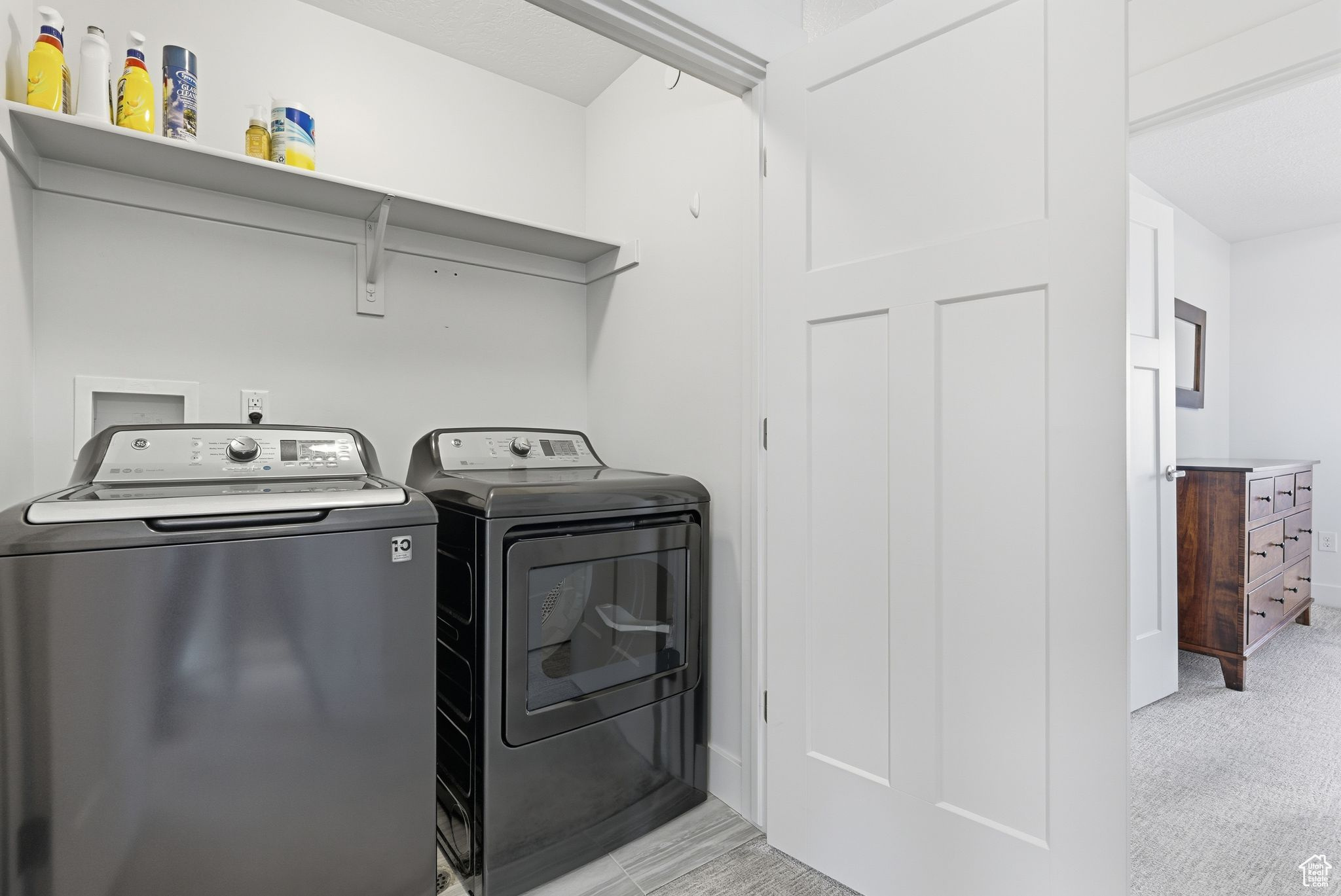 MUIRHOUSE - Residential