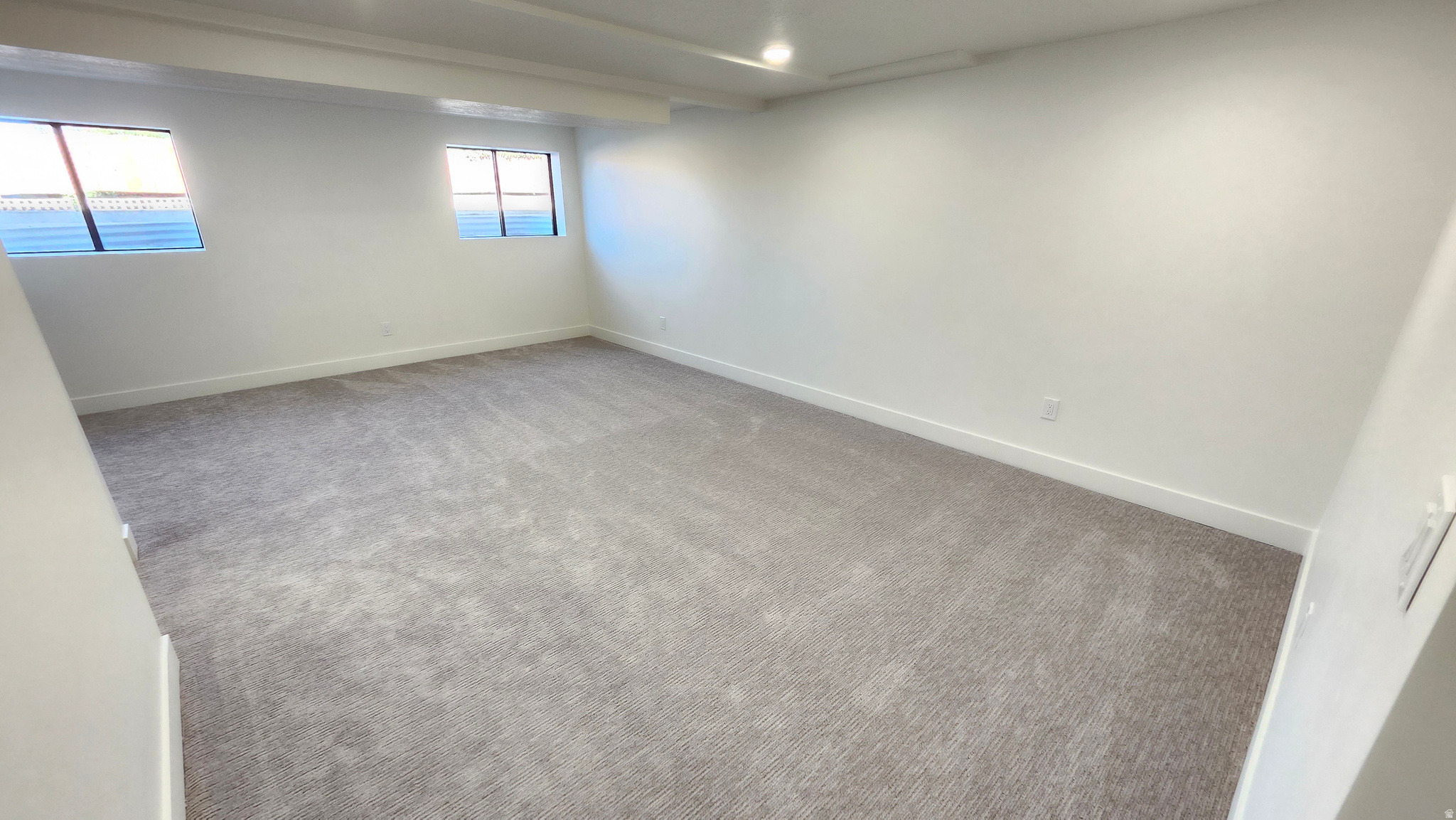 SOMERSET ESTATES - Residential