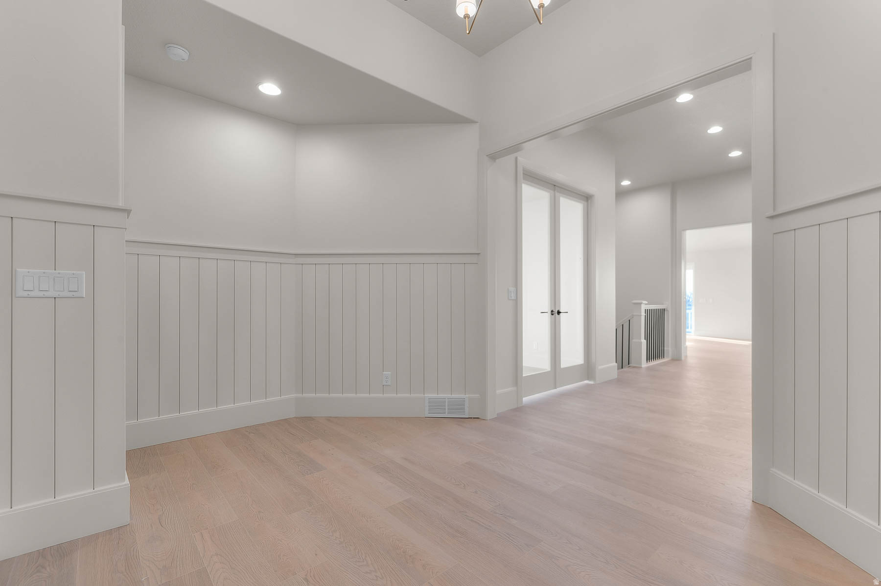 WEBER VIEW 221 - Residential