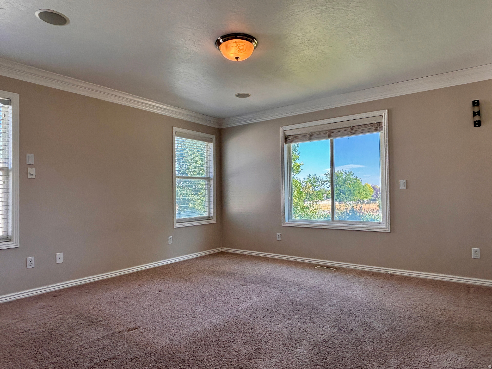 PINERIDGE ESTATES SUBD - Residential