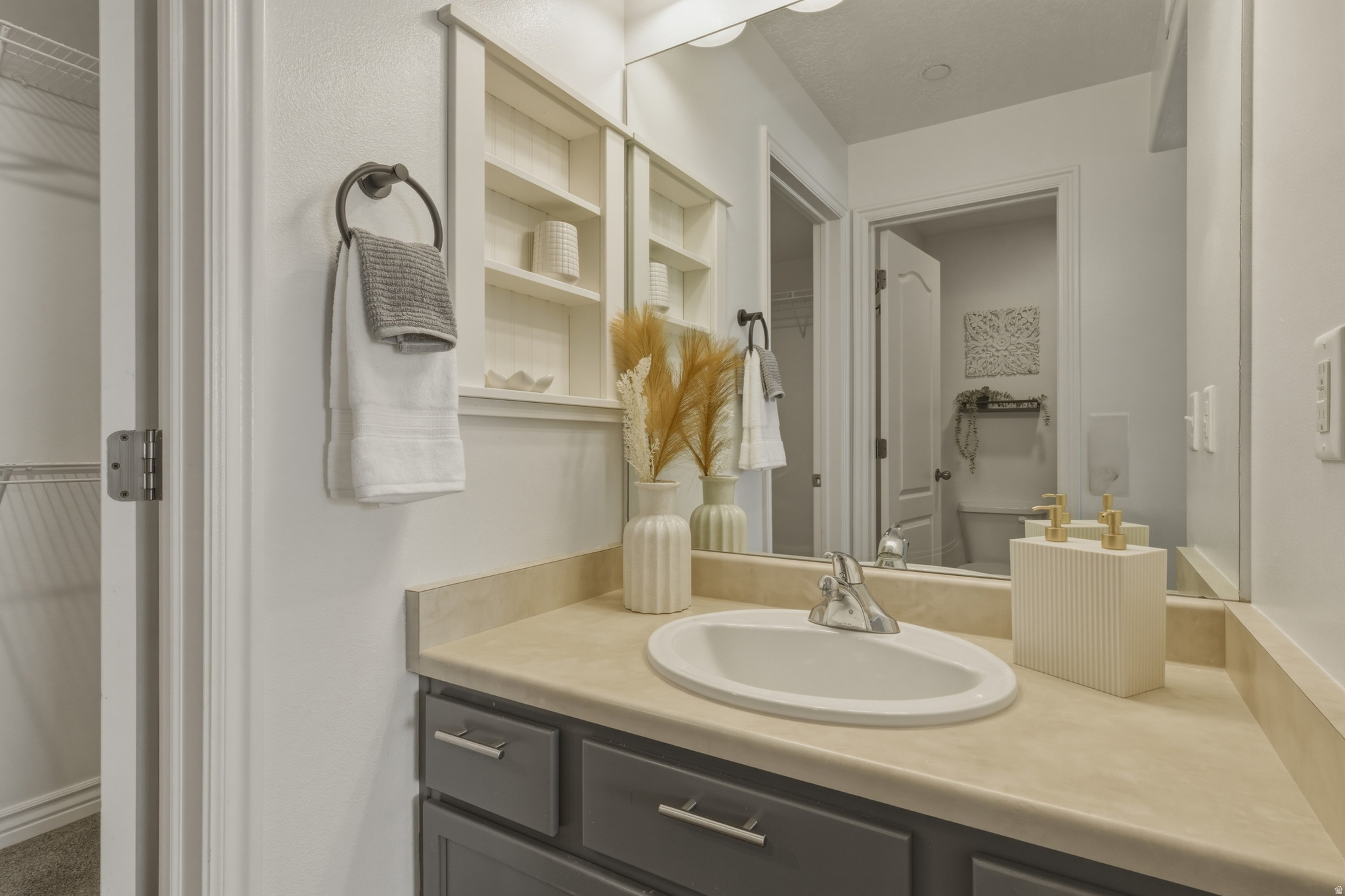 SERENITY AT JORDAN LANDING PHASE 1 - Residential