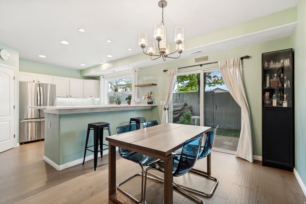 Photo of 2233 S 500 E #122, Salt Lake City, UT 84106 (MLS # 2170837)