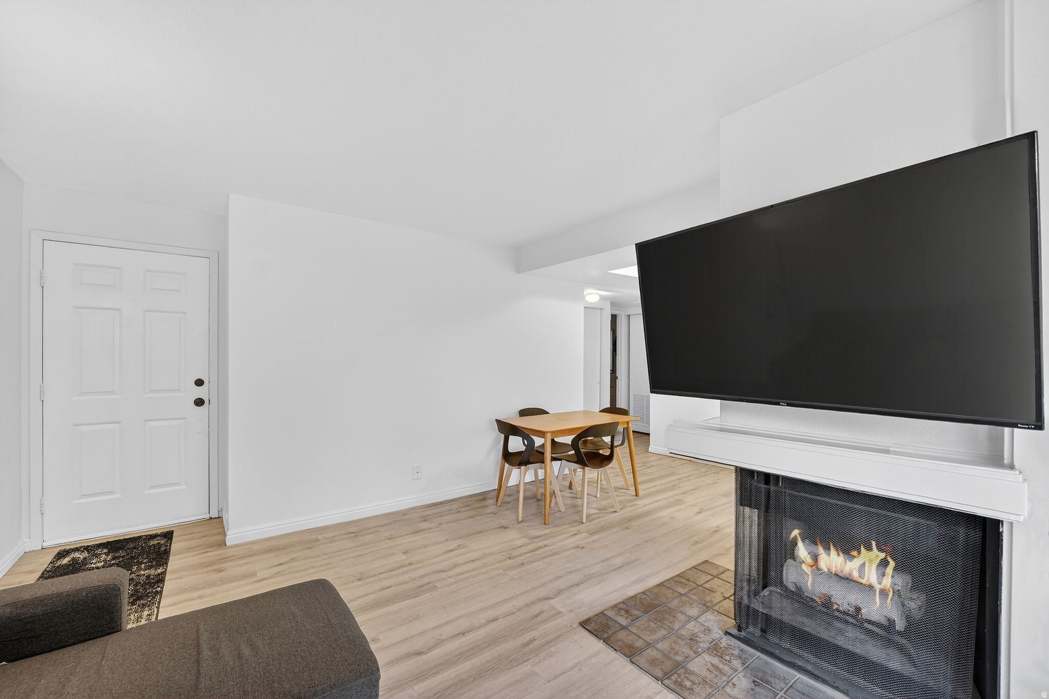 THE ORCHARD OF COUNTRY WOODS CONDO - Residential