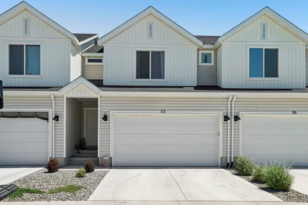 Photo of 52 N WAYNE WAY W, Grantsville, UT 84029 (MLS # 2166298)