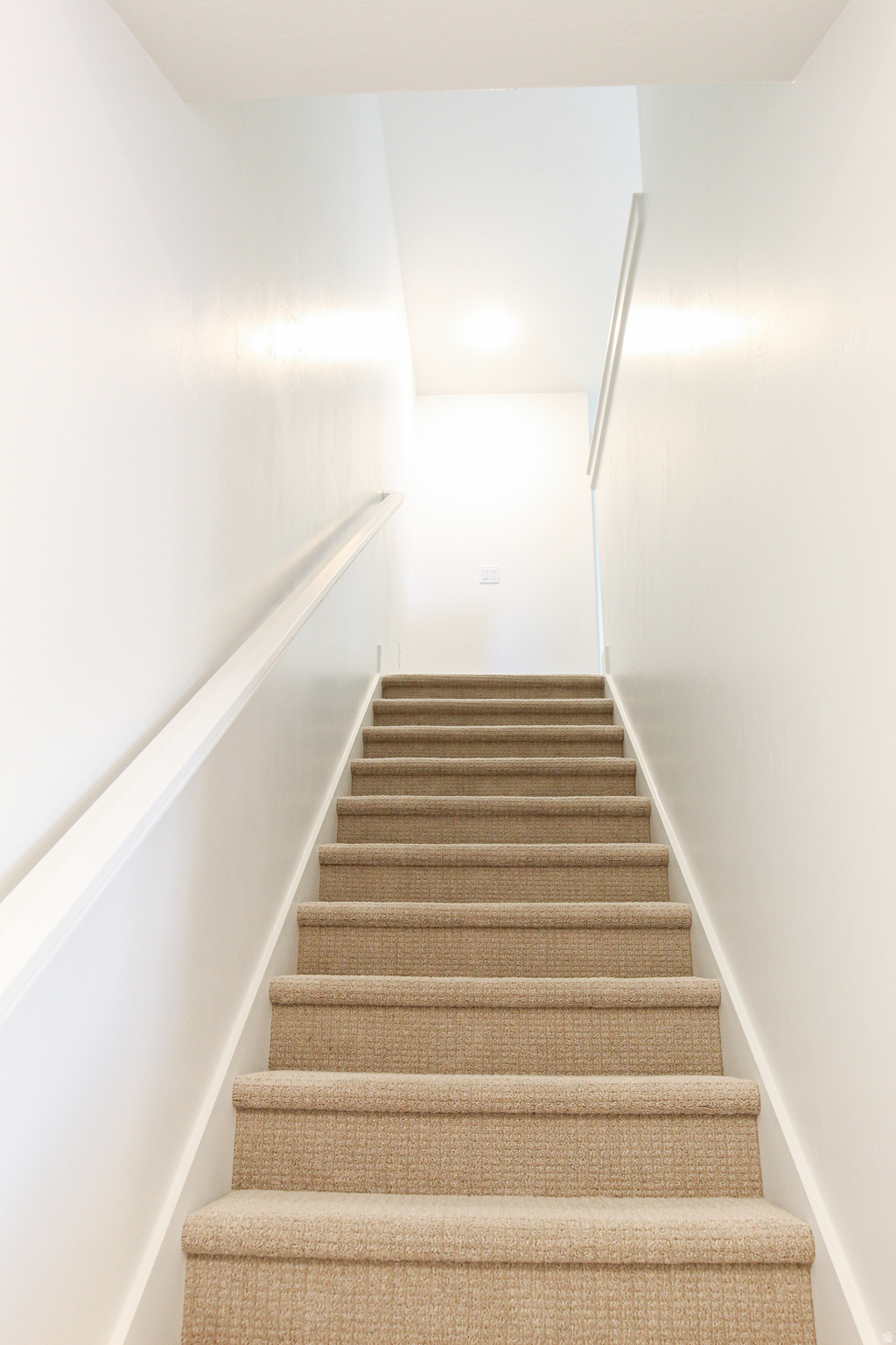 GOLDEN FOREST - Residential