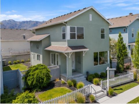 Homes For Sale - 11364 S Red Cardinal Way<br/> South Jordan, UT 84009