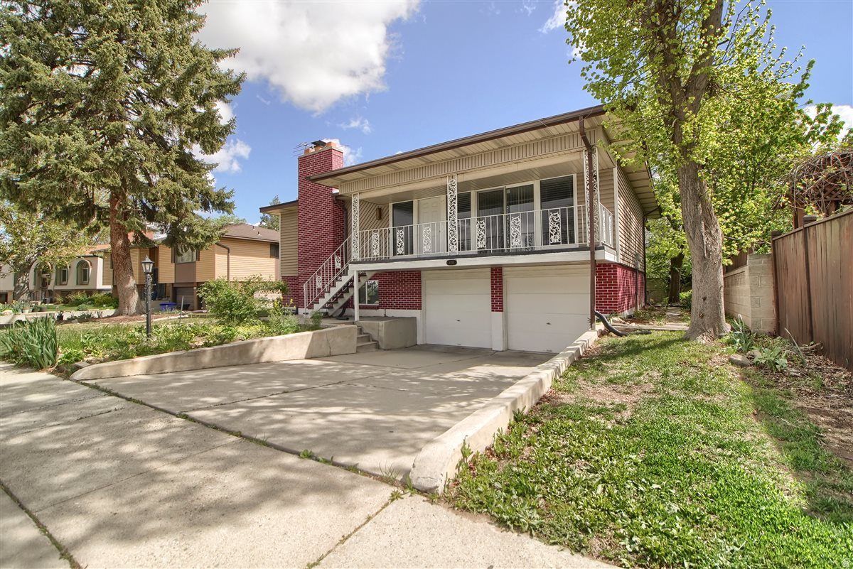 CARMEL - Residential