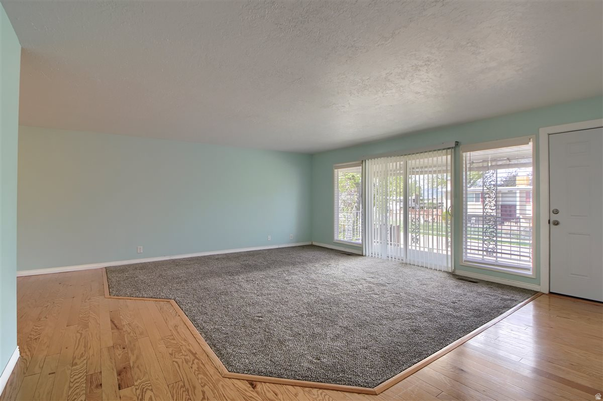 CARMEL - Residential