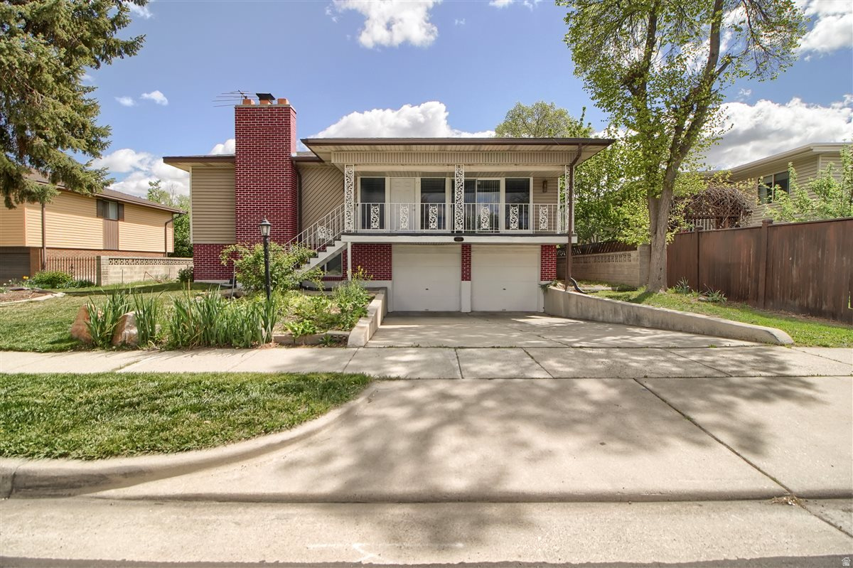 CARMEL - Residential