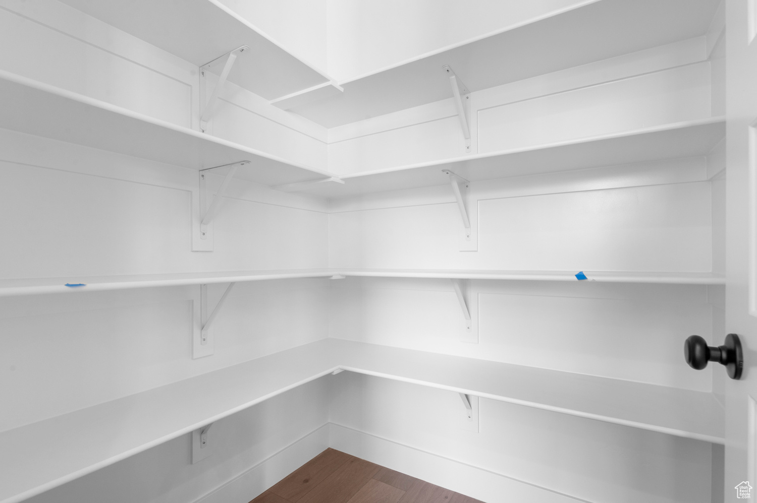 OVERLAND COLLECTION V2 244 - Residential