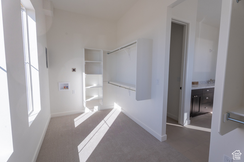 VIEWS AT ROCKWOOD - Residential