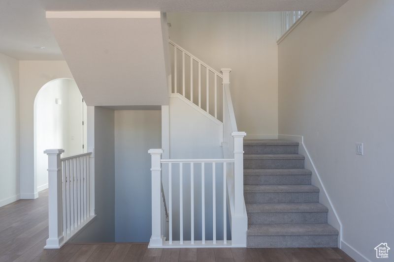 VIEWS AT ROCKWOOD - Residential