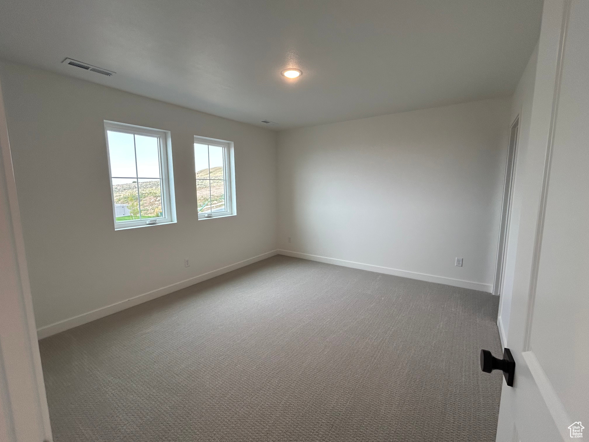 VIEWS AT ROCKWOOD - Residential