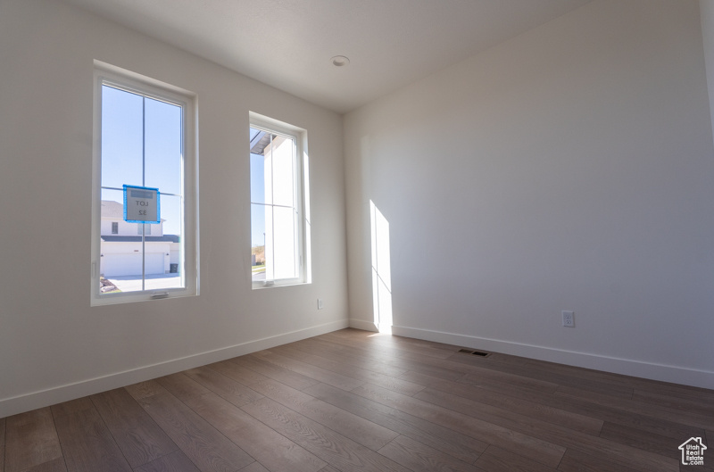 VIEWS AT ROCKWOOD - Residential