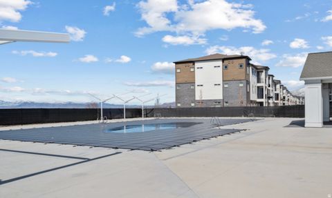 Tiny photo for 689 N 380 W, Vineyard, UT 84059 (MLS # 2143237)