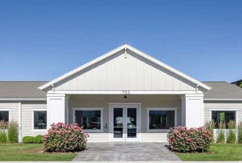 Tiny photo for 689 N 380 W, Vineyard, UT 84059 (MLS # 2143237)