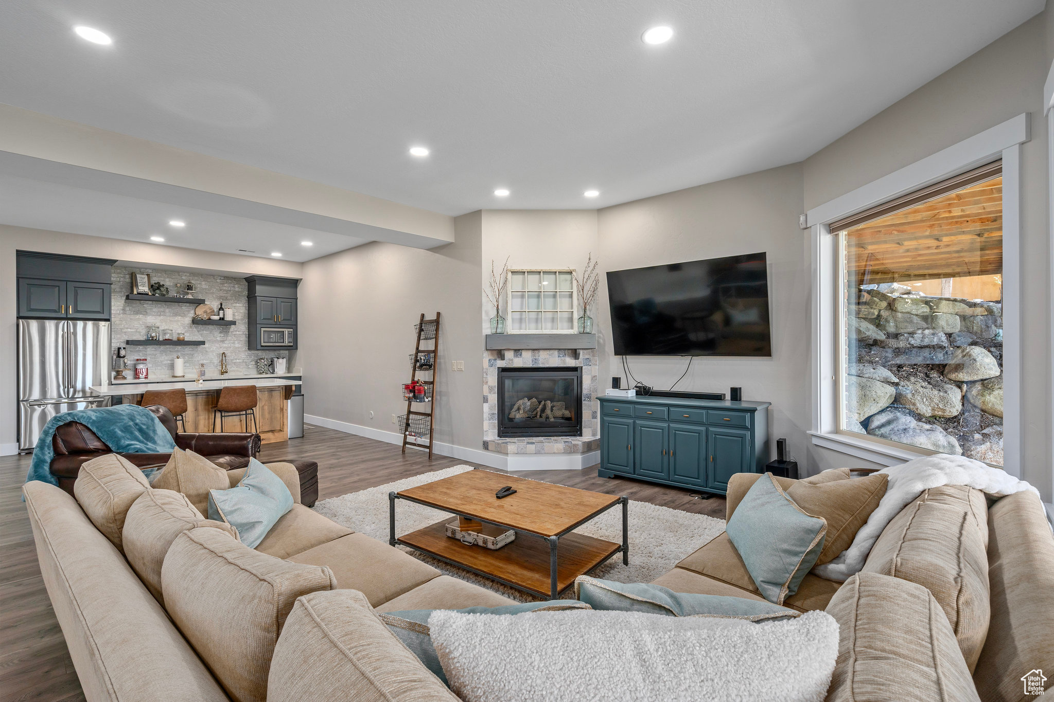 8 Snow Forest Cv, Sandy, Utah image 30