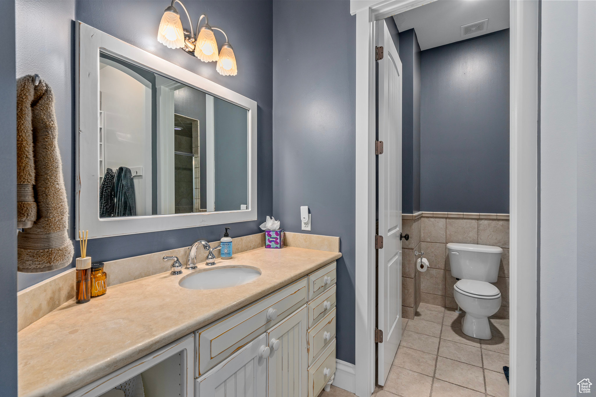 8 Snow Forest Cv, Sandy, Utah image 22