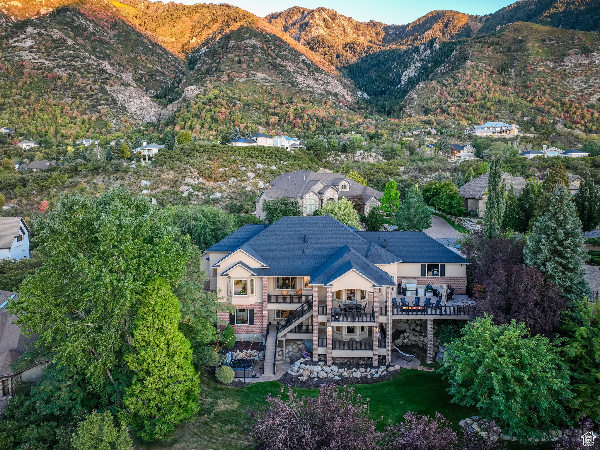 8 Snow Forest Cv, Sandy, Utah image 2