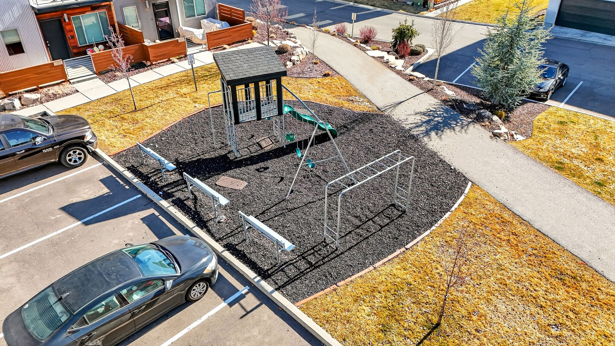 SUNRIVER TOWNHOMES - Residential