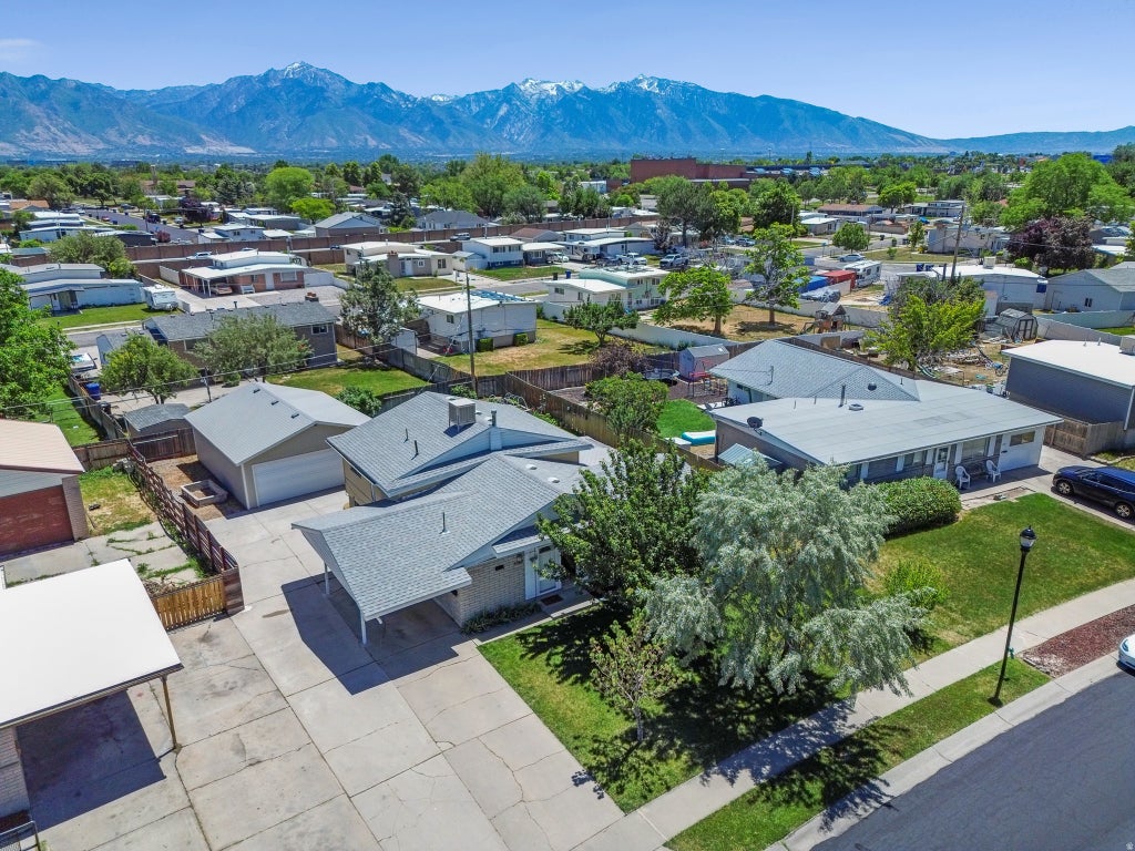 Photo of 5083 S LEISURE LN W, Taylorsville, UT 84129 (MLS # 2166127)
