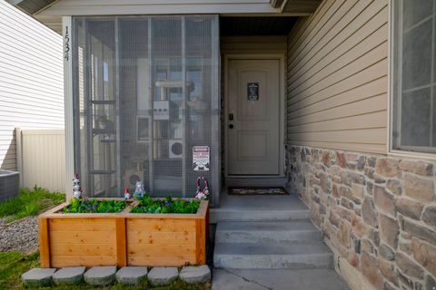 Tiny photo for 1534 E SHADOW DR N, Eagle Mountain, UT 84005 (MLS # 2149457)