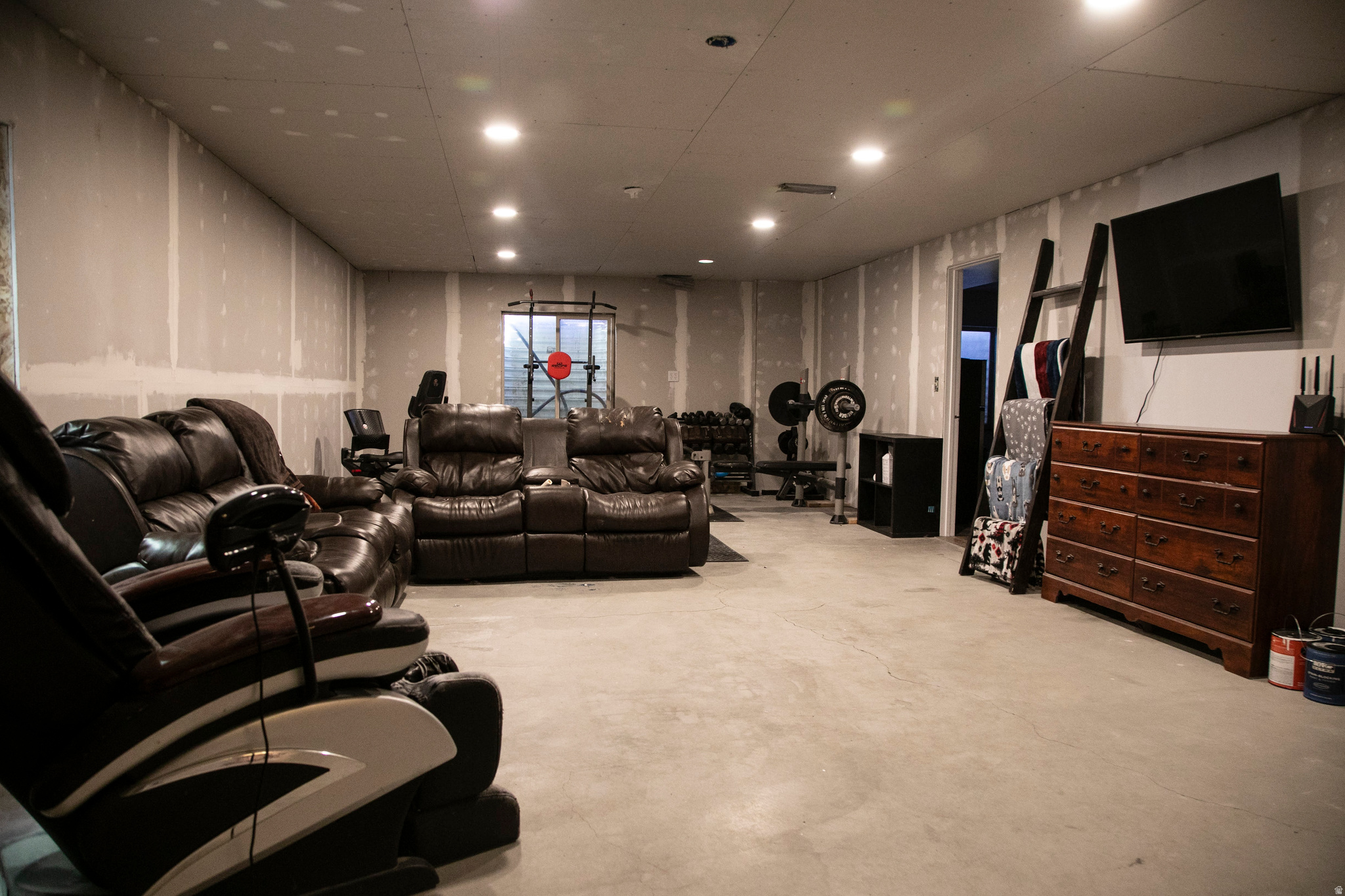 EAGLE POINT - Residential