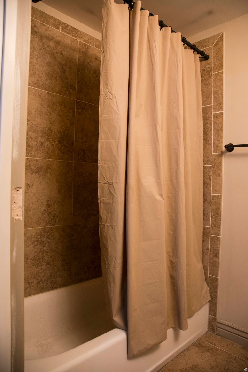 EAGLE POINT - Residential