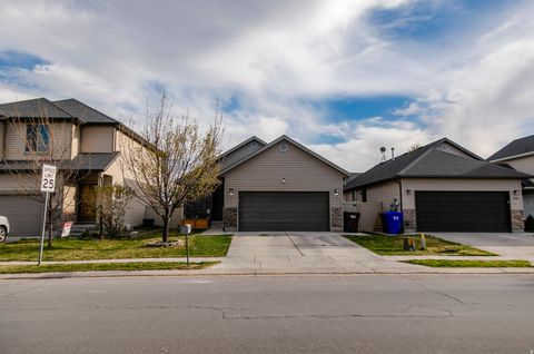 Tiny photo for 1534 E SHADOW DR N, Eagle Mountain, UT 84005 (MLS # 2149457)