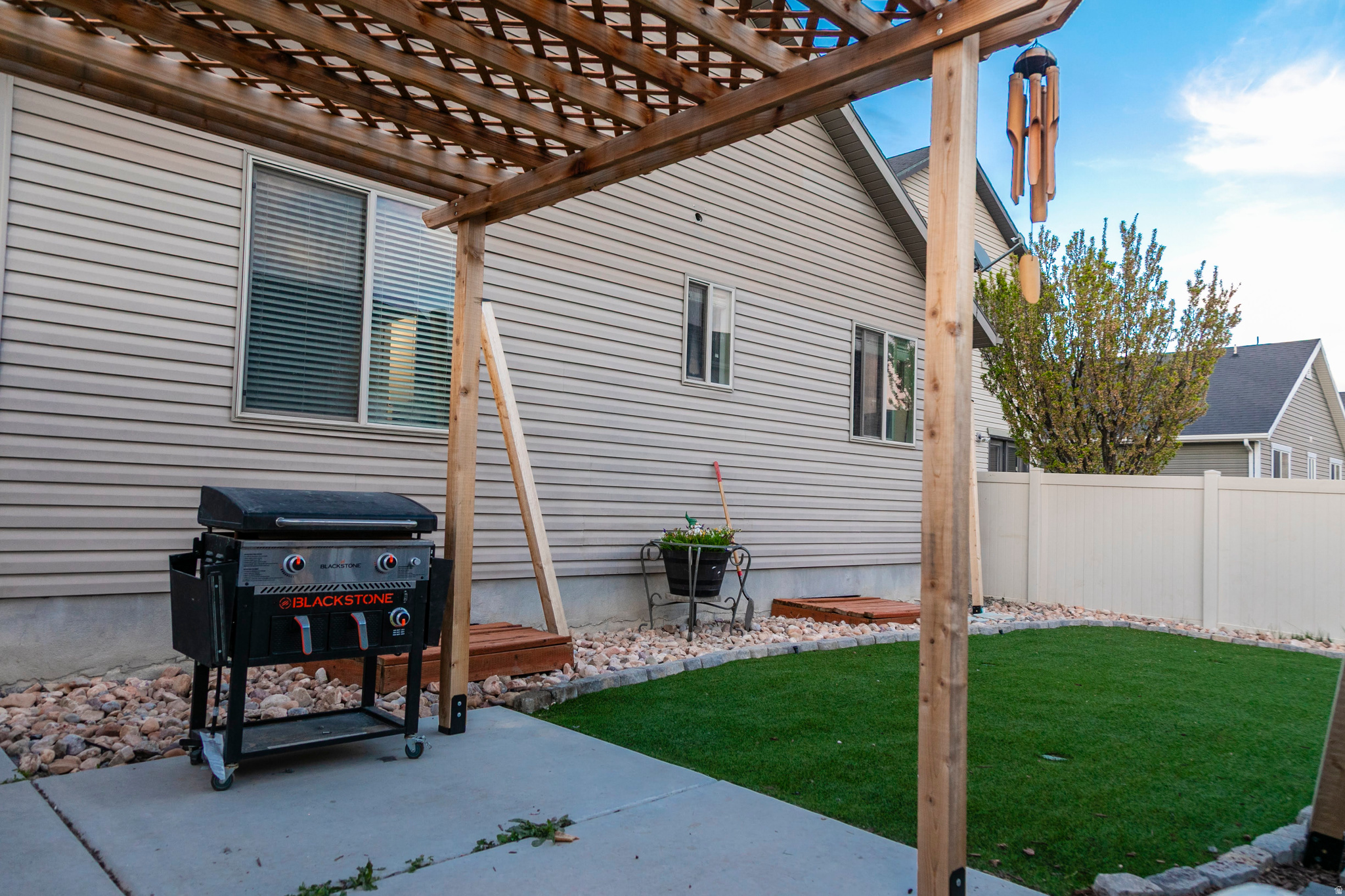 EAGLE POINT - Residential