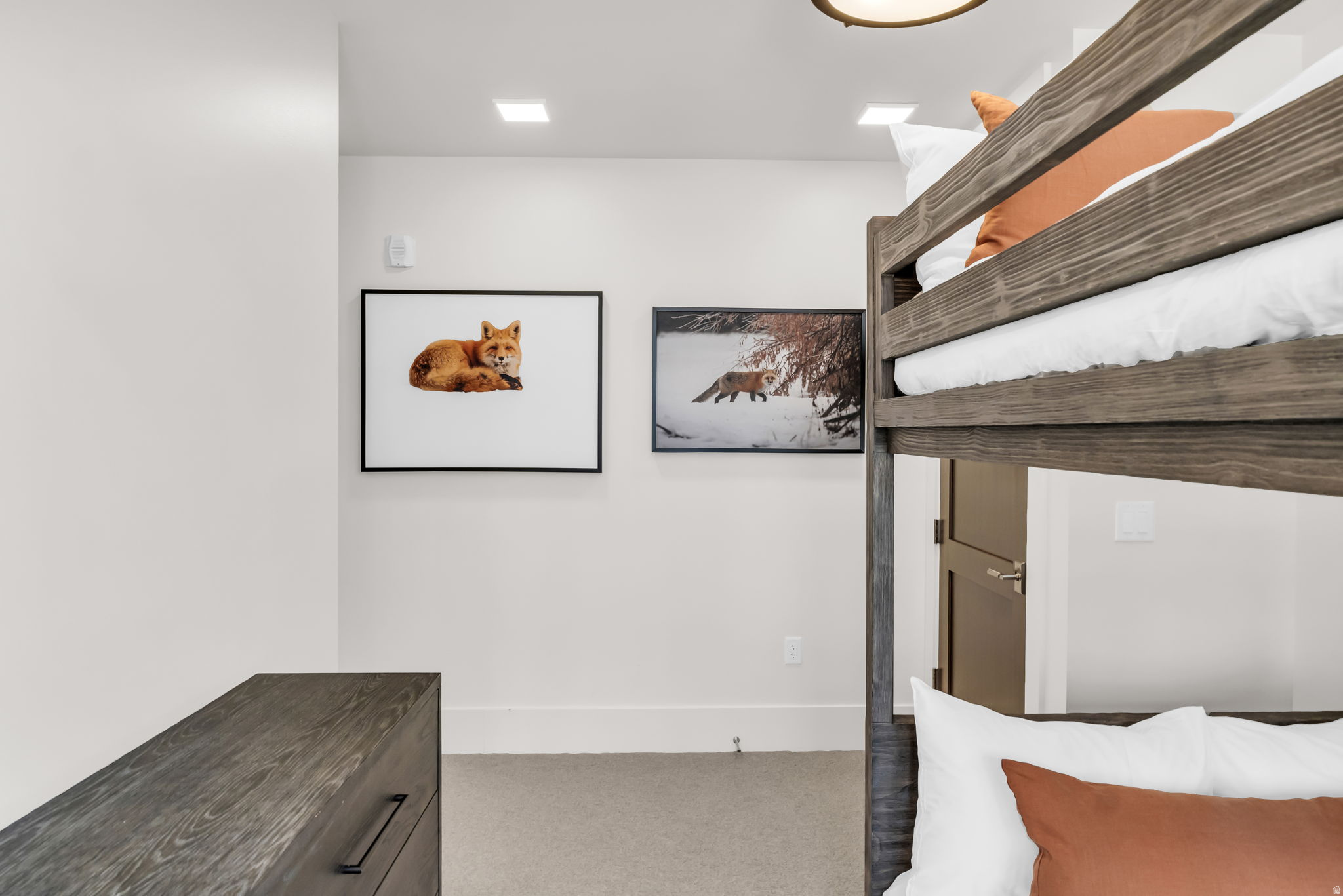 EMPIRE RESIDENCES - Residential