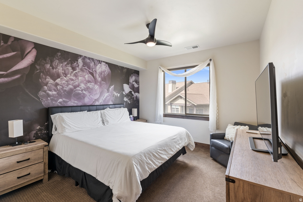 BLACK ROCK RIDGE - Residential