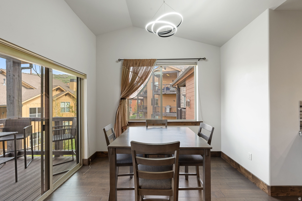 BLACK ROCK RIDGE - Residential